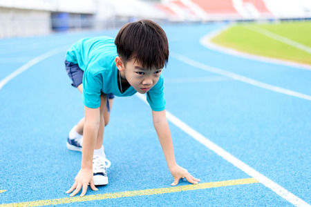 Crianças atletas, entenda os riscos e consequências
